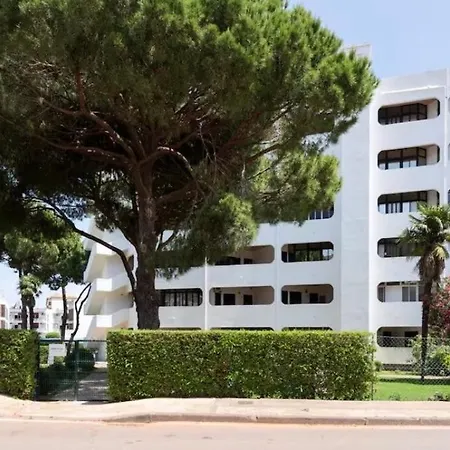 Vilamoura Sol - T2 With Swimming Pool *